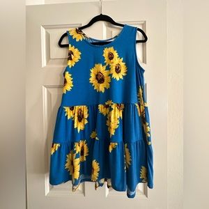 Lularoe , Eliana  Tiered Top